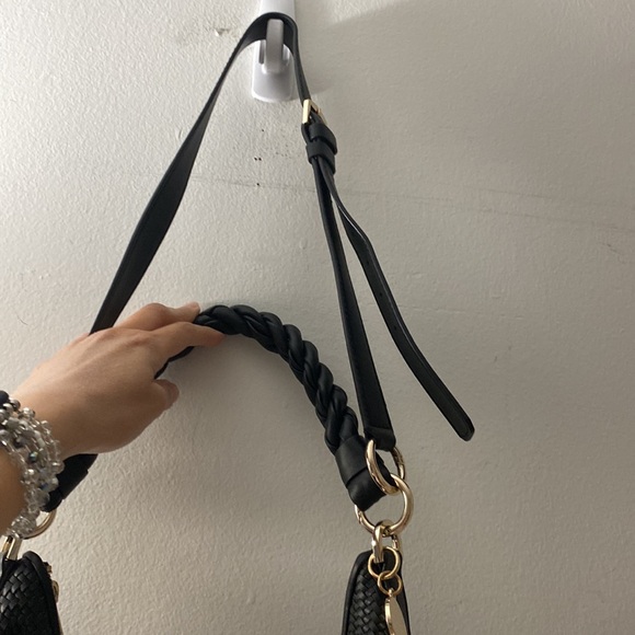 Guess | Faux Leather Hand Bag - Picture 5 of 14